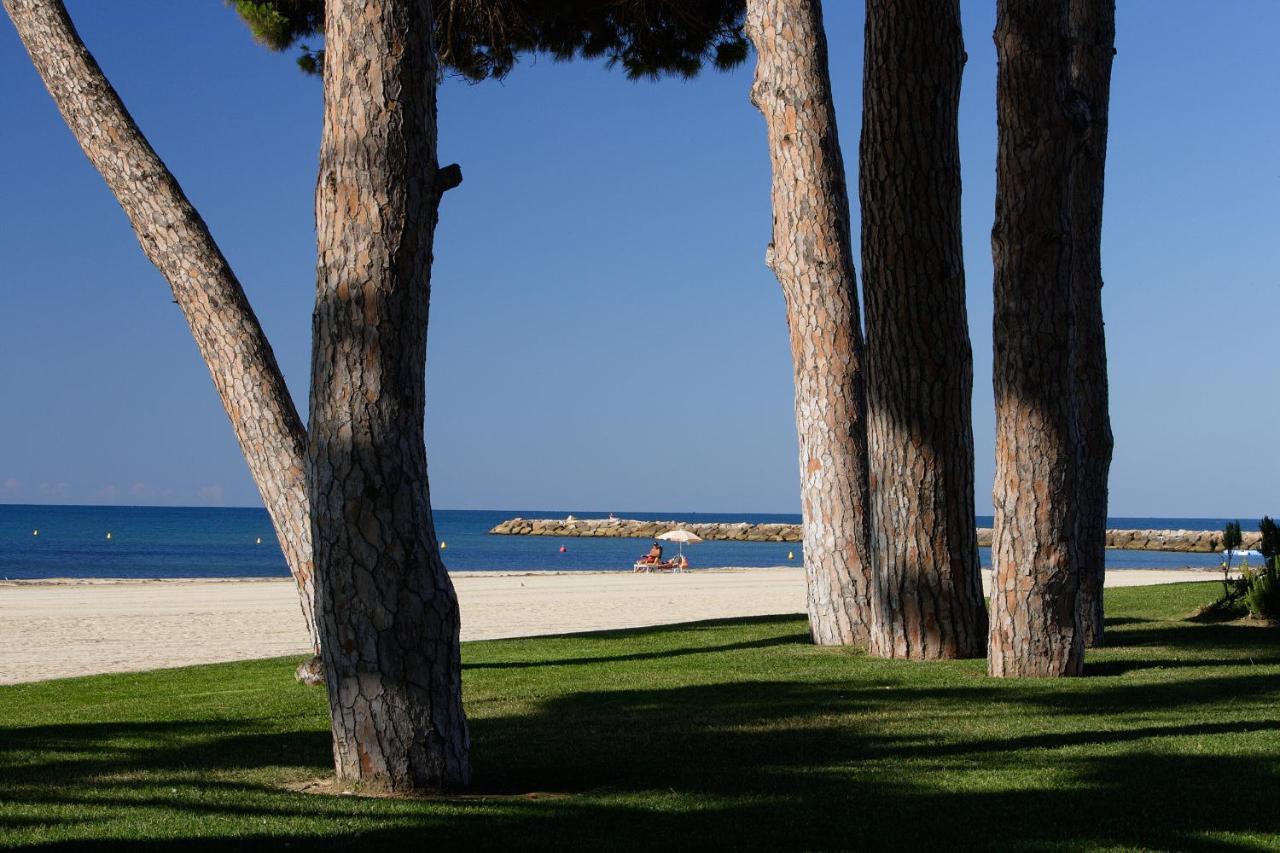 Apartamento Rivera Cambrils Bagian luar foto